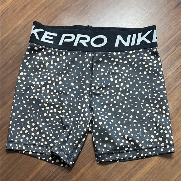 Nike Pro Black Shorts with Dots - Picture 1 of 3